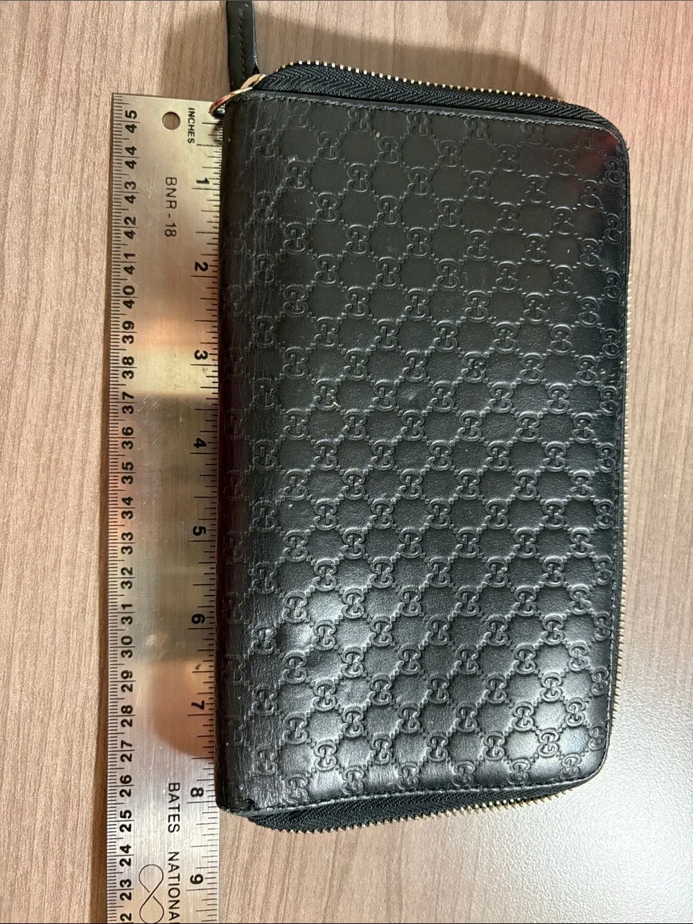 Gucci Micro GG Guccissima black Embossed Leather Large Wallet Zippy Authentic